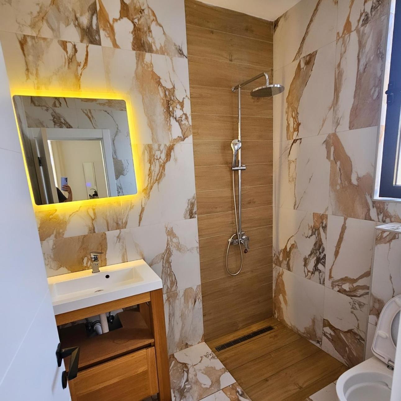 La Vida Apartments Budva Eksteriør billede
