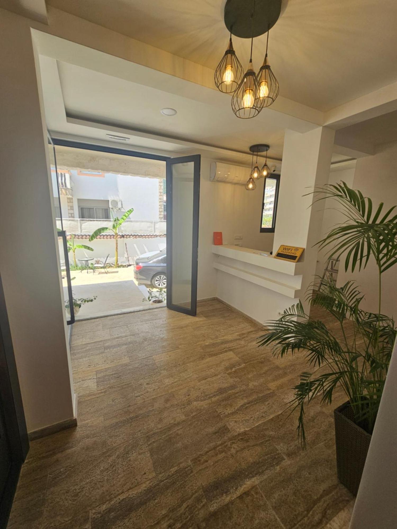 La Vida Apartments Budva Eksteriør billede